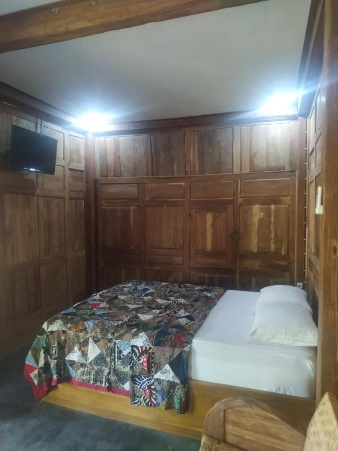 Omah Kayu Jagalan Hotel Magelang Exterior foto