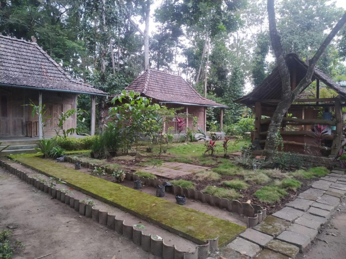 Omah Kayu Jagalan Hotel Magelang Exterior foto